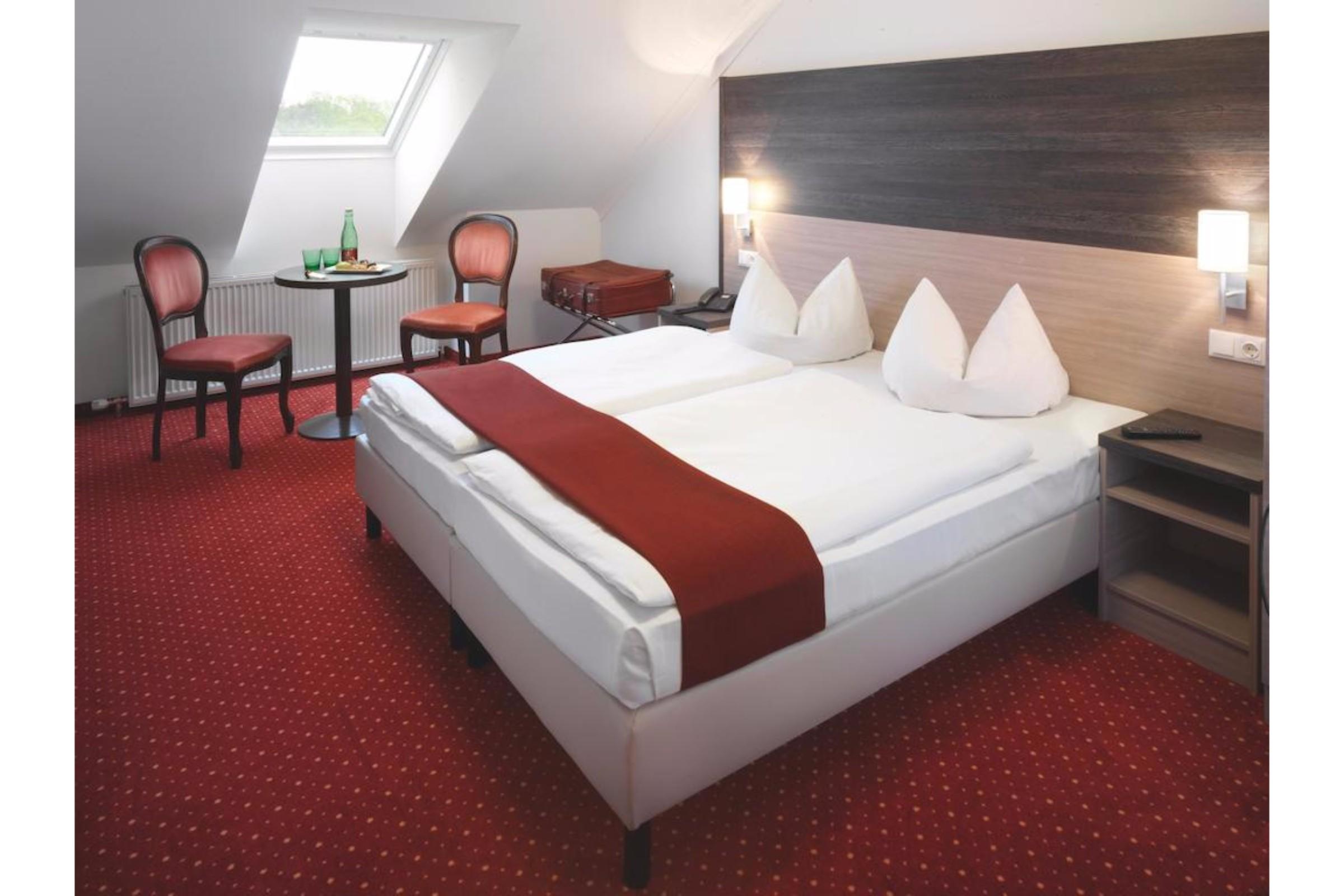 Hotel Marc Aurel Petronell Ngoại thất bức ảnh