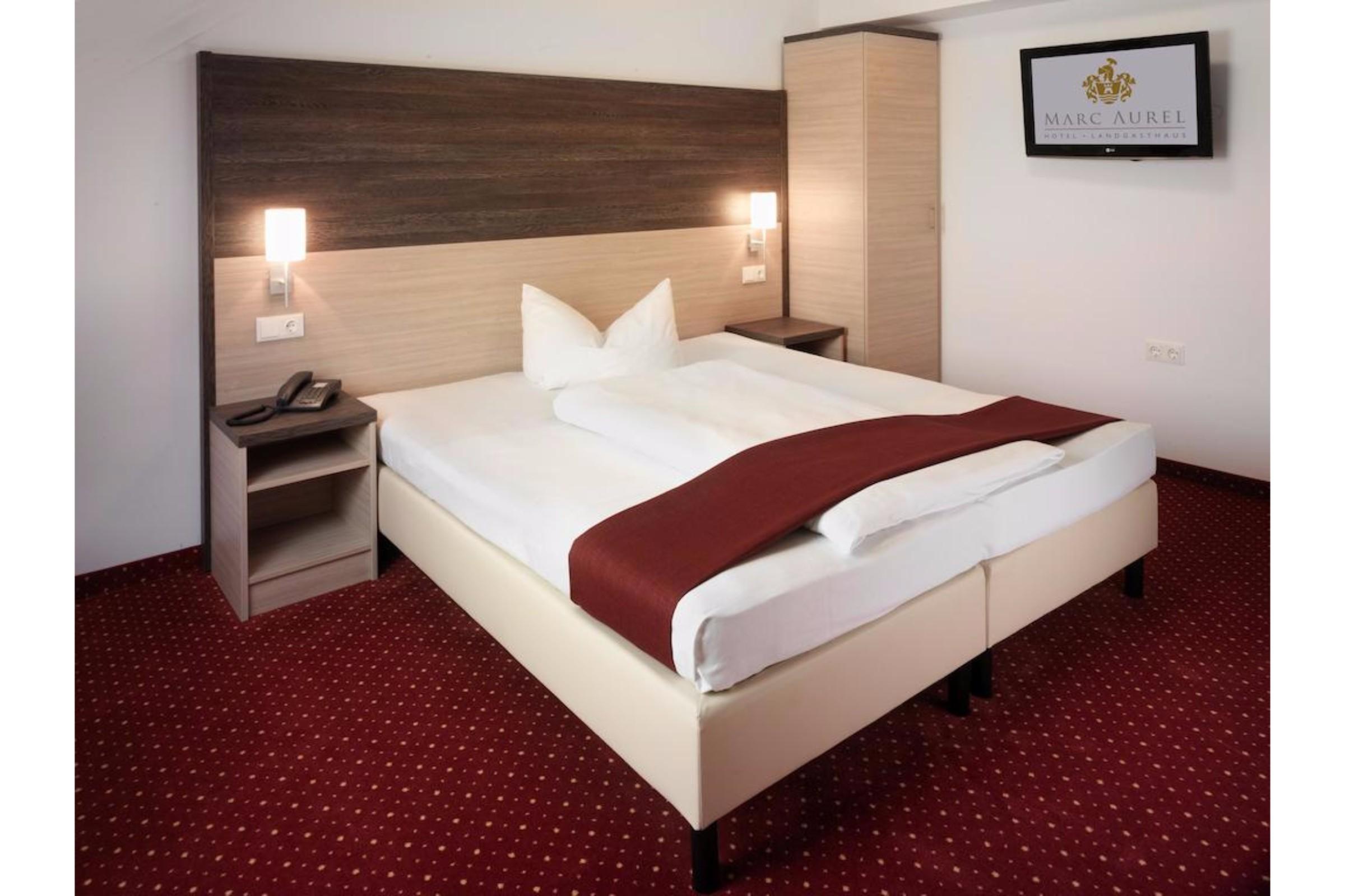 Hotel Marc Aurel Petronell Ngoại thất bức ảnh