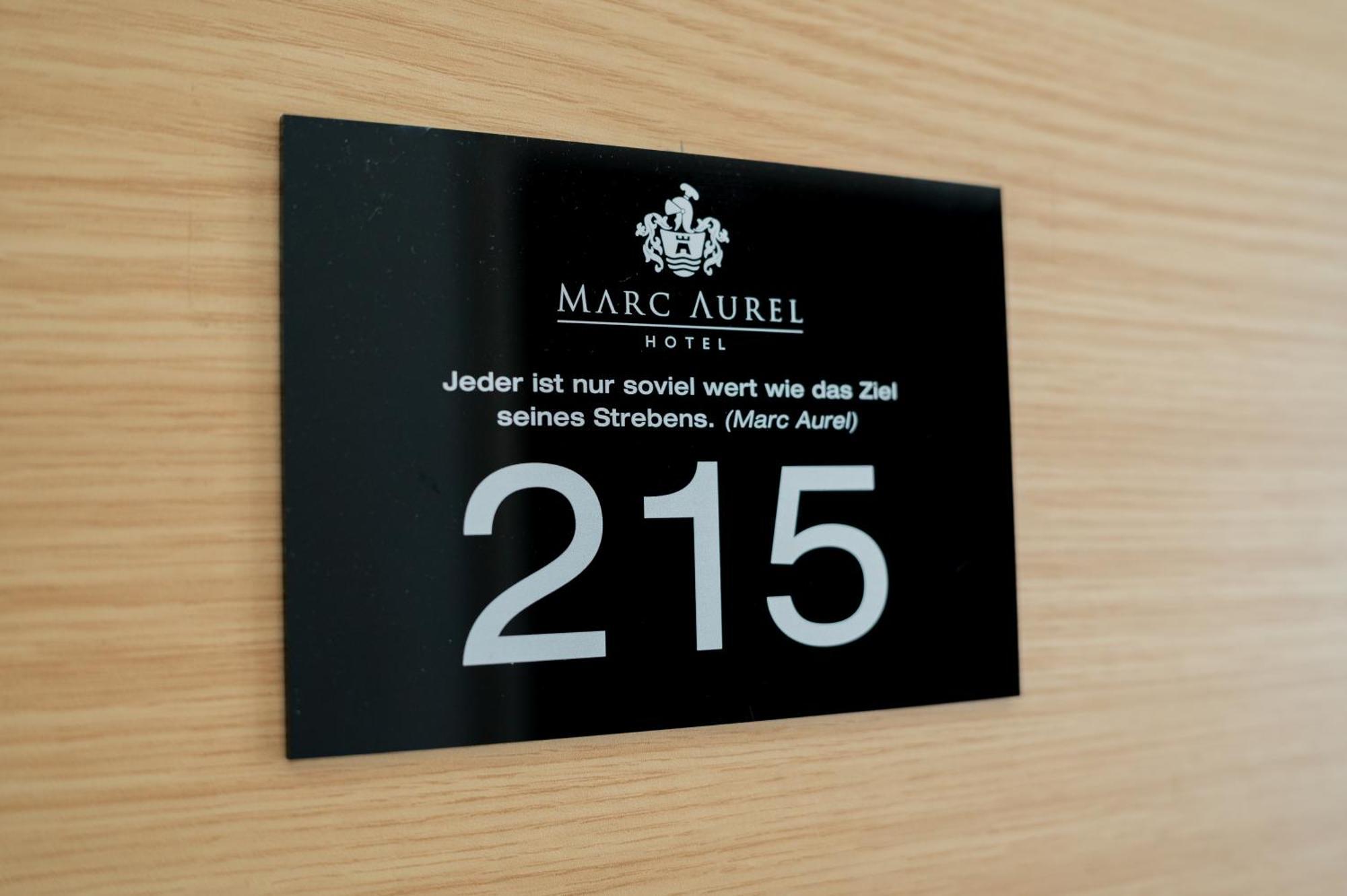 Hotel Marc Aurel Petronell Ngoại thất bức ảnh