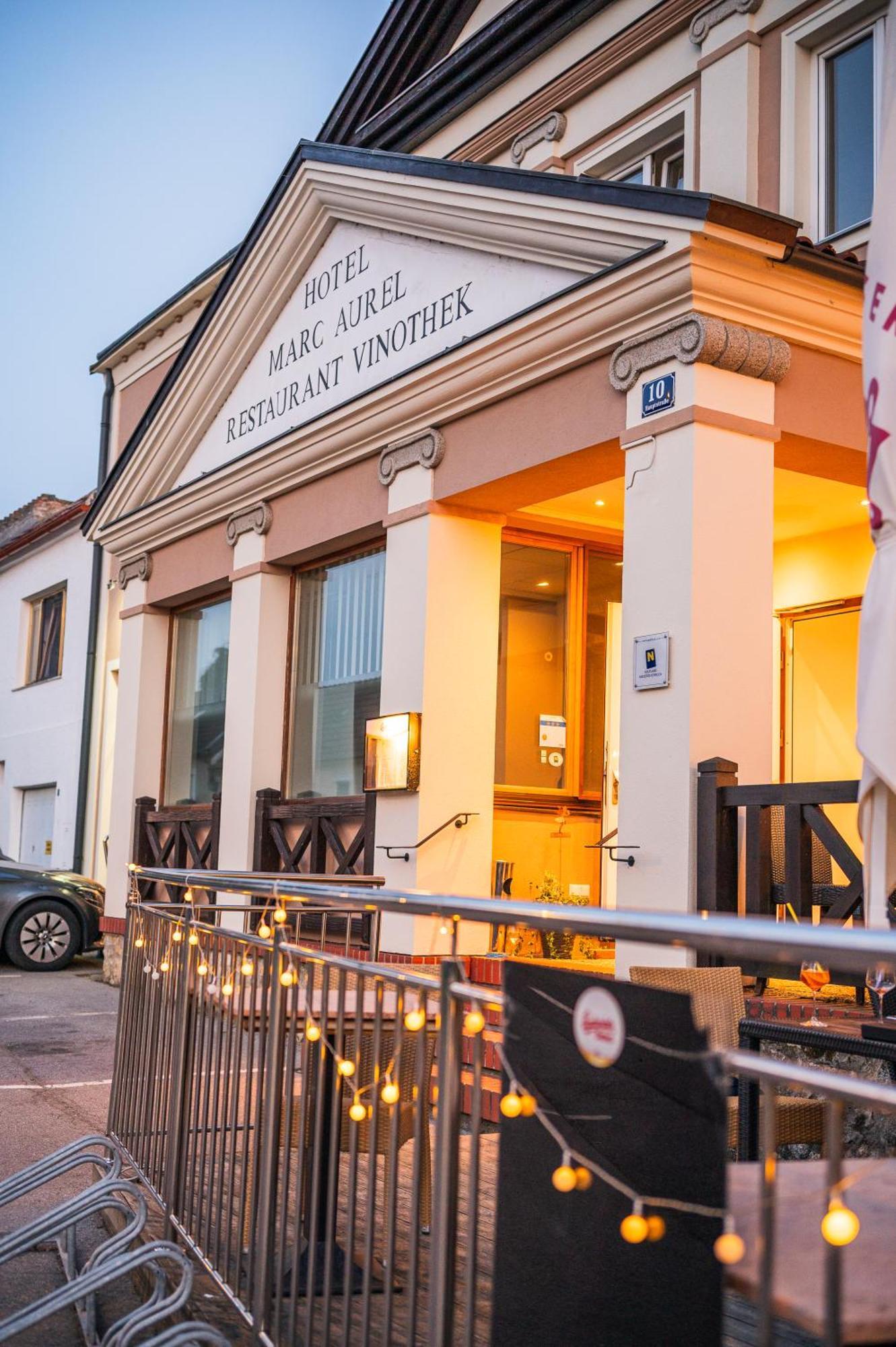 Hotel Marc Aurel Petronell Ngoại thất bức ảnh